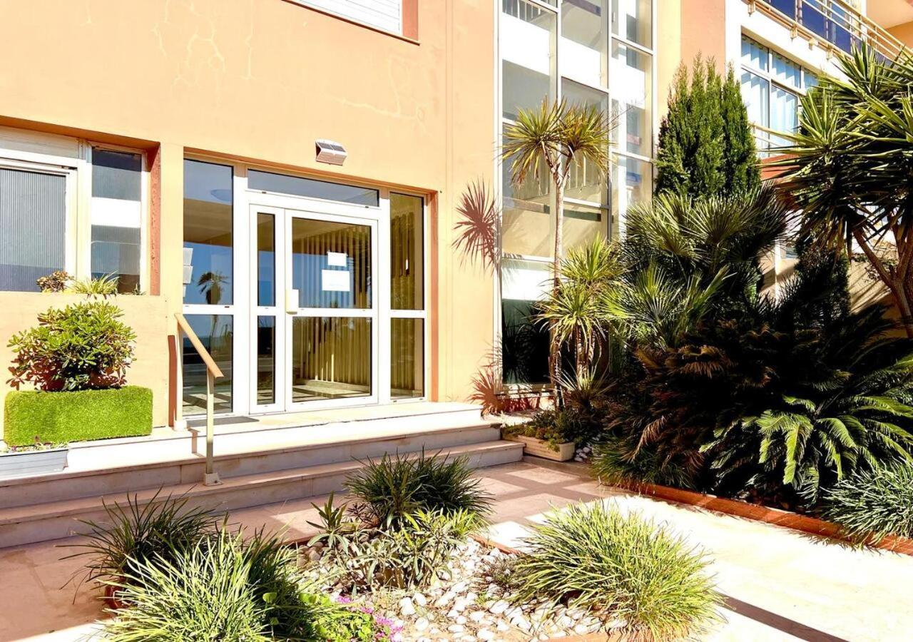 Studio Eclat Marine 3 Etoiles - Vue Mer - Parking-Clim-Plage A 20 Metres - Capitalchic Services Saint-Aygulf Frejus Exterior photo